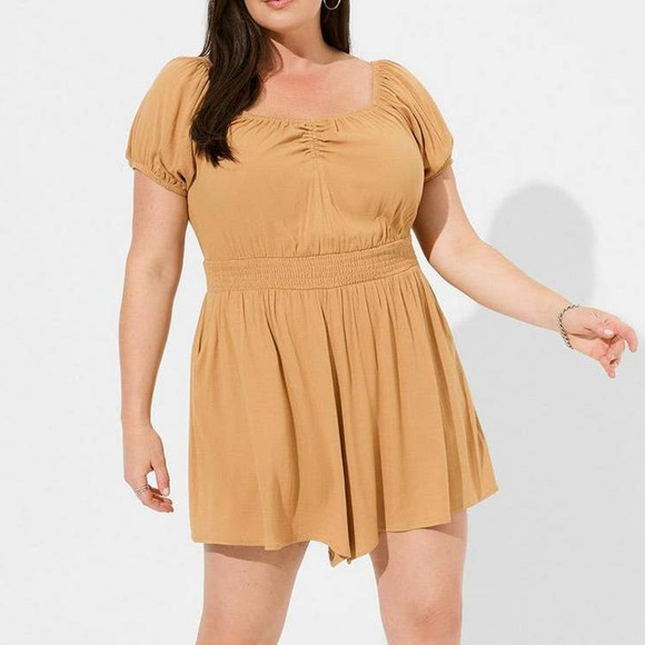 torrid Pants - NWT Torrid Rayon Slub Smocked Waist Romper Pockets Plus Size: 2X (18/20)